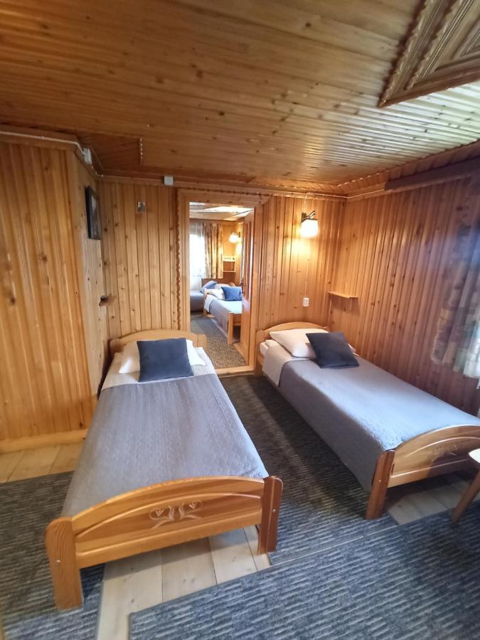 Ferienwohnung Brzoskwiniowy Dom Banska Nizna Exterior foto