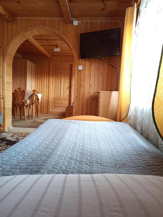 Ferienwohnung Brzoskwiniowy Dom Banska Nizna Exterior foto